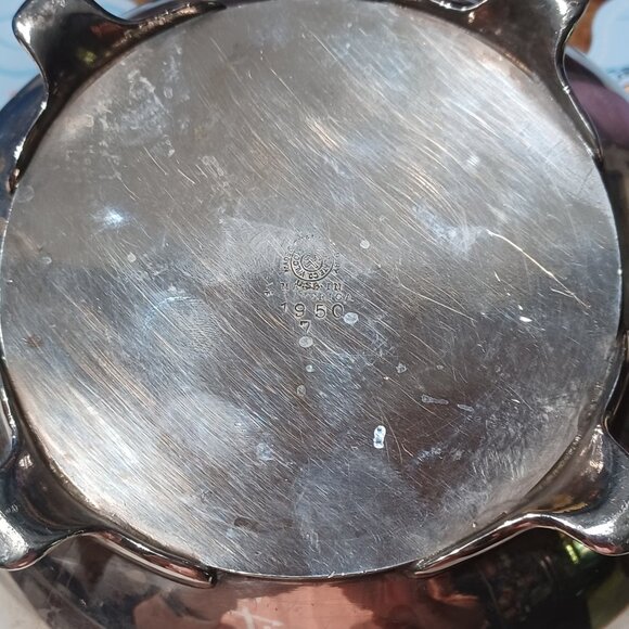 Wilcox MCM Silverplate Teapot - Picture 7 of 8